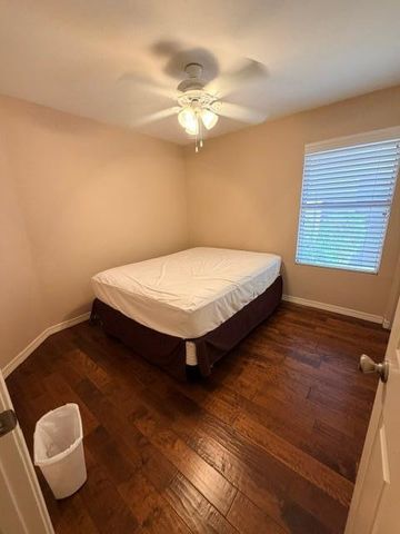 2560 S Vineyard, Mesa, AZ 85210