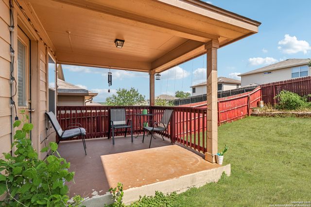 7131 Phoebe Vw, San Antonio, TX 78252