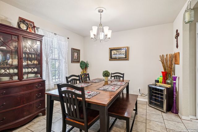 7131 Phoebe Vw, San Antonio, TX 78252
