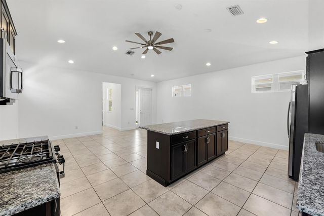 4984 SE Railway Avenue, Stuart, FL 34997