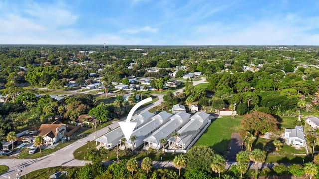 4984 SE Railway Avenue, Stuart, FL 34997