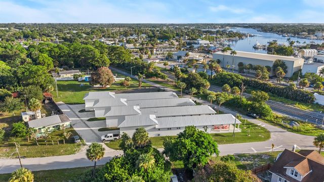 4984 SE Railway Avenue, Stuart, FL 34997