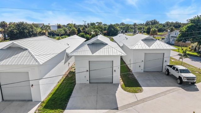 4984 SE Railway Avenue, Stuart, FL 34997