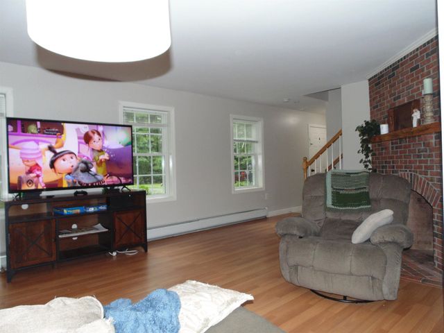 109 Greenfield Road, Peterborough, NH 03458