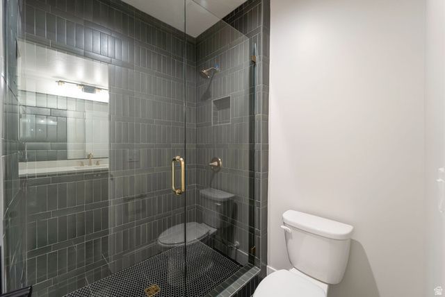 949 S LOUISA DR, Saratoga Springs, UT 84045