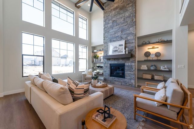 949 S LOUISA DR, Saratoga Springs, UT 84045