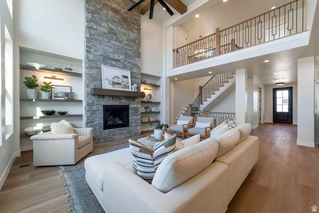 949 S LOUISA DR, Saratoga Springs, UT 84045