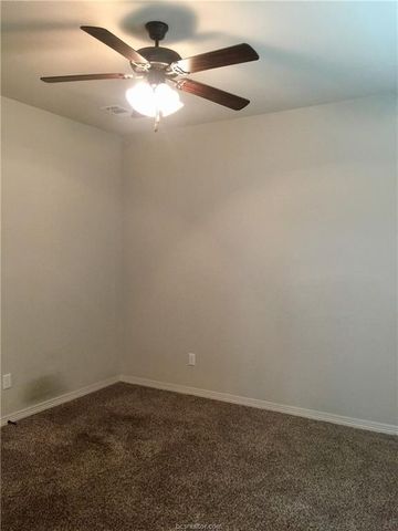109 Ehlinger Drive, Bryan, TX 77801