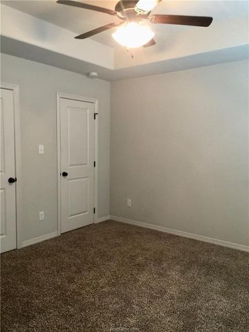 109 Ehlinger Drive, Bryan, TX 77801