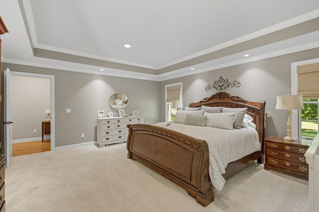 189 Turkey Creek Dr, Tullahoma, TN 37388