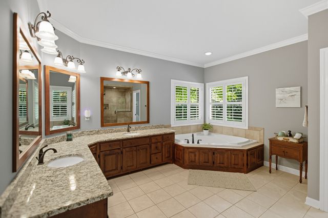 189 Turkey Creek Dr, Tullahoma, TN 37388