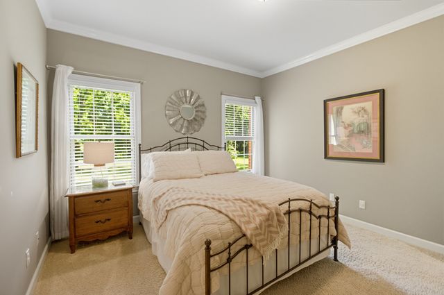 189 Turkey Creek Dr, Tullahoma, TN 37388