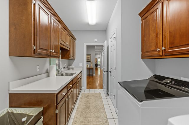 189 Turkey Creek Dr, Tullahoma, TN 37388