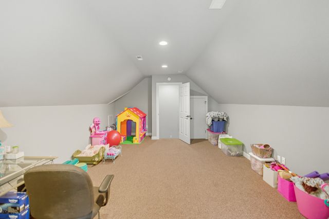 189 Turkey Creek Dr, Tullahoma, TN 37388