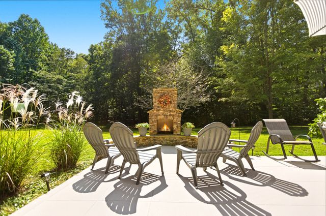 189 Turkey Creek Dr, Tullahoma, TN 37388