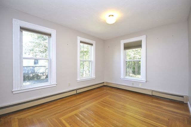 493 Central St, East Bridgewater, MA 02333