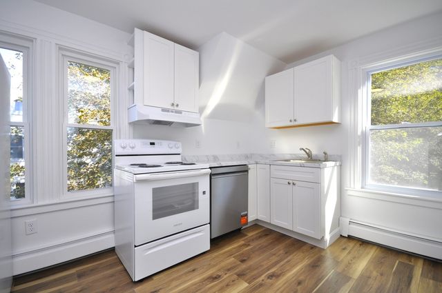 493 Central St, East Bridgewater, MA 02333