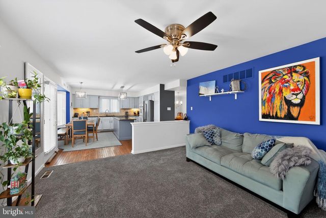 17 KILLDEER LN, Downingtown, PA 19335