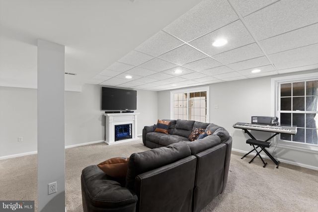 17 KILLDEER LN, Downingtown, PA 19335