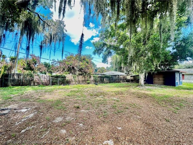 1242 Driscoll Drive, Lake Placid, FL 33852