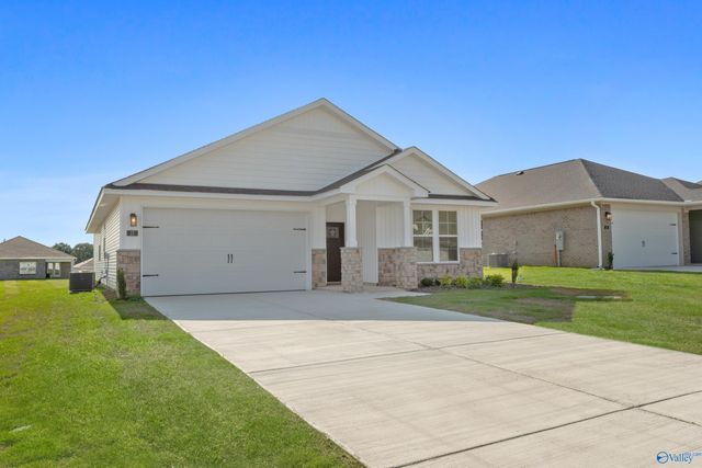 17 Aurora Circle, Fayetteville, TN 37334