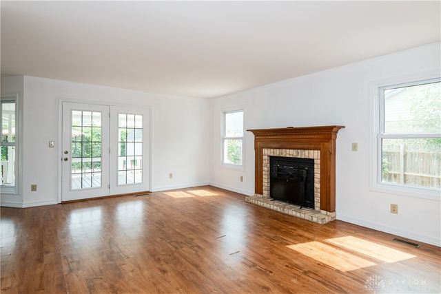 6739 Deer Bluff Drive, Dayton, OH 45424