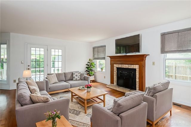 6739 Deer Bluff Drive, Dayton, OH 45424