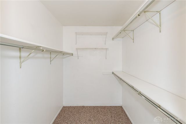 6739 Deer Bluff Drive, Dayton, OH 45424