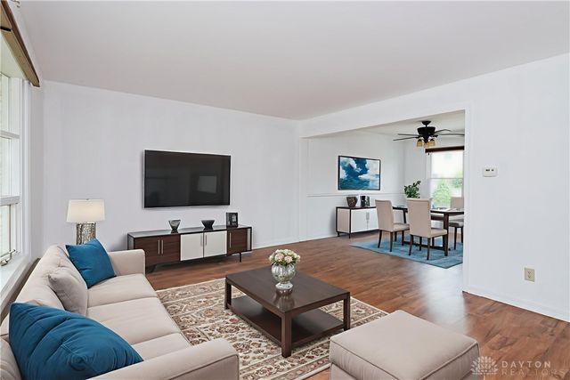 6739 Deer Bluff Drive, Dayton, OH 45424