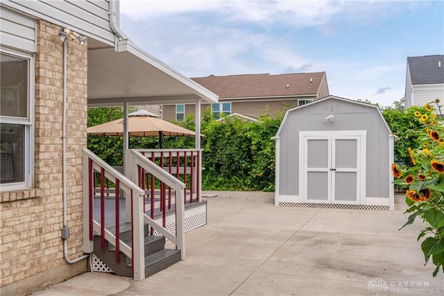 6739 Deer Bluff Drive, Dayton, OH 45424