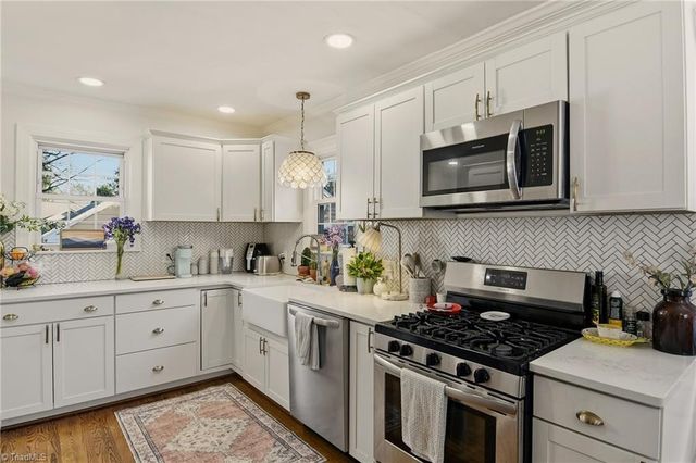 2335 Westover Drive, Winston-salem, NC 27103