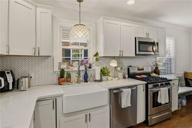 2335 Westover Drive, Winston-salem, NC 27103