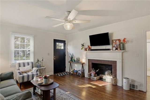 2335 Westover Drive, Winston-salem, NC 27103