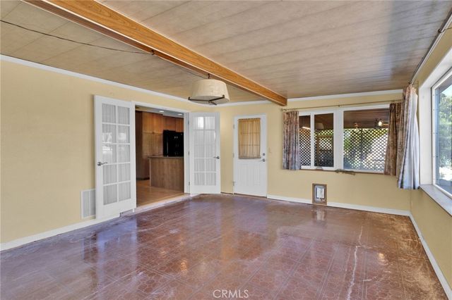 14420 Iroquois Road, Apple Valley, CA 92307