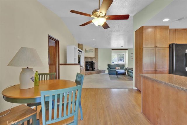 14420 Iroquois Road, Apple Valley, CA 92307