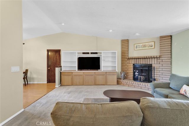 14420 Iroquois Road, Apple Valley, CA 92307