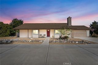 14420 Iroquois Road, Apple Valley, CA 92307