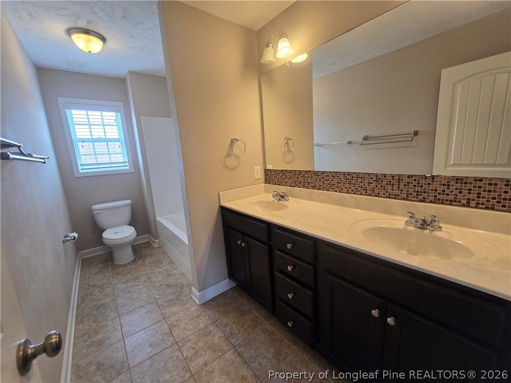 302 Cornhill Road, Fayetteville, NC 28312 — photo 18