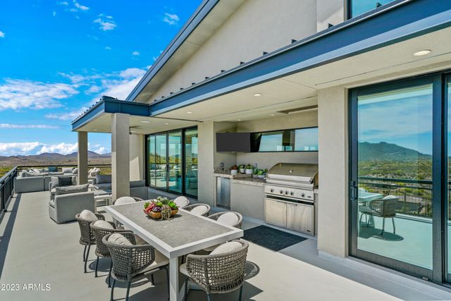 7450 E CONTINENTAL MOUNTAIN ESTATES Drive 3, Cave Creek, AZ 85331