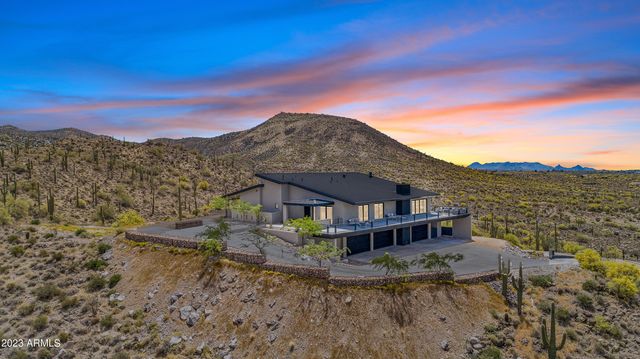 7450 E CONTINENTAL MOUNTAIN ESTATES Drive 3, Cave Creek, AZ 85331