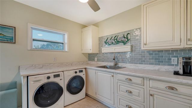 5500 MERRIMAC DRIVE, Sarasota, FL 34231