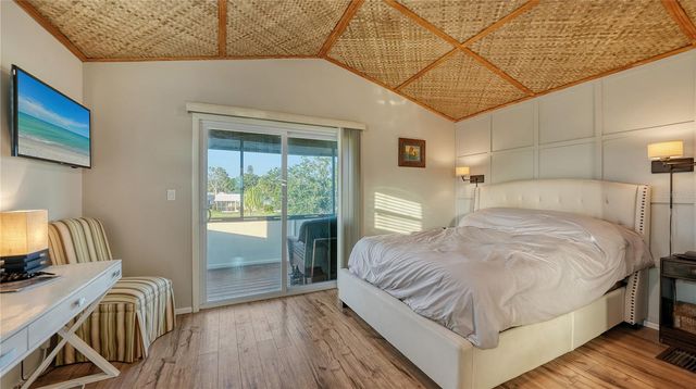 5500 MERRIMAC DRIVE, Sarasota, FL 34231