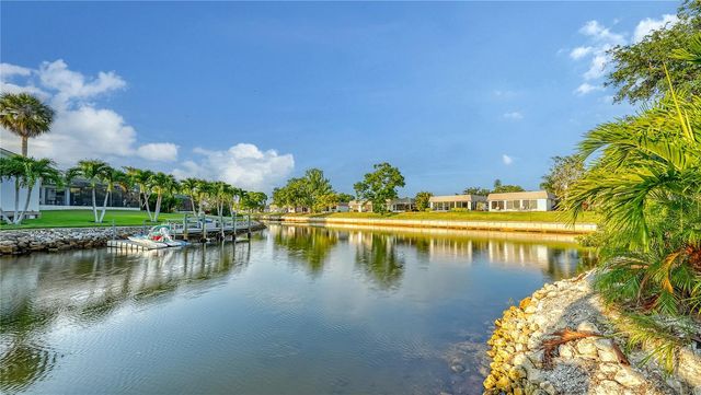 5500 MERRIMAC DRIVE, Sarasota, FL 34231