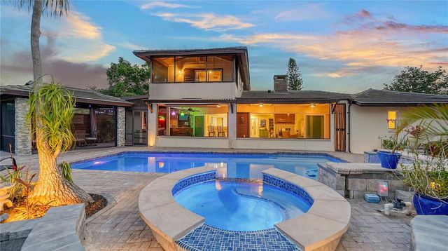 5500 MERRIMAC DRIVE, Sarasota, FL 34231