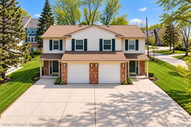 5904 Niles Drive, Troy, MI 48098