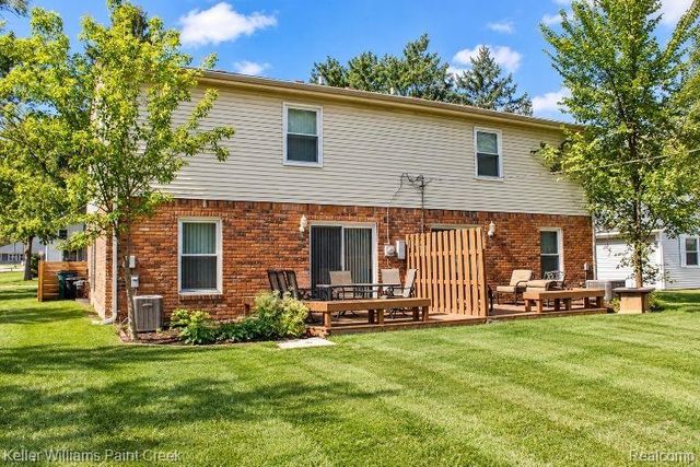 5904 Niles Drive, Troy, MI 48098