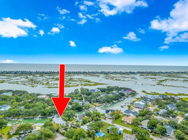 106 Edwards Ave., Murrells Inlet, SC 29576