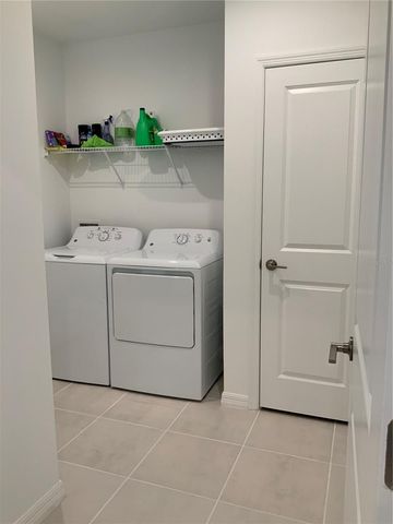 5639 COSTA BLANCA WAY, Davenport, FL 33897