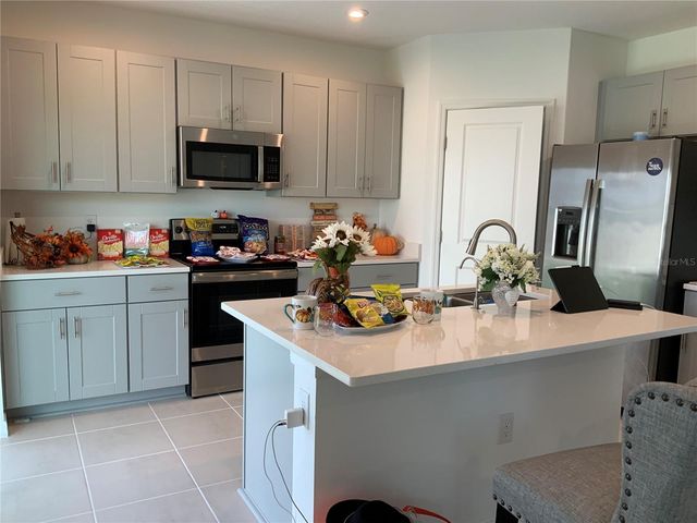 5639 COSTA BLANCA WAY, Davenport, FL 33897