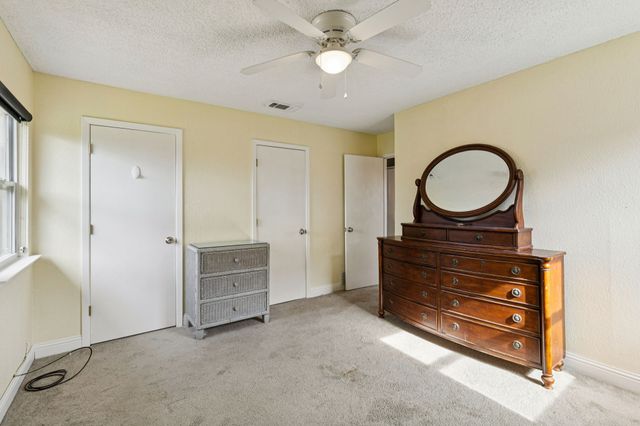 405 College Avenue, Keller, TX 76248